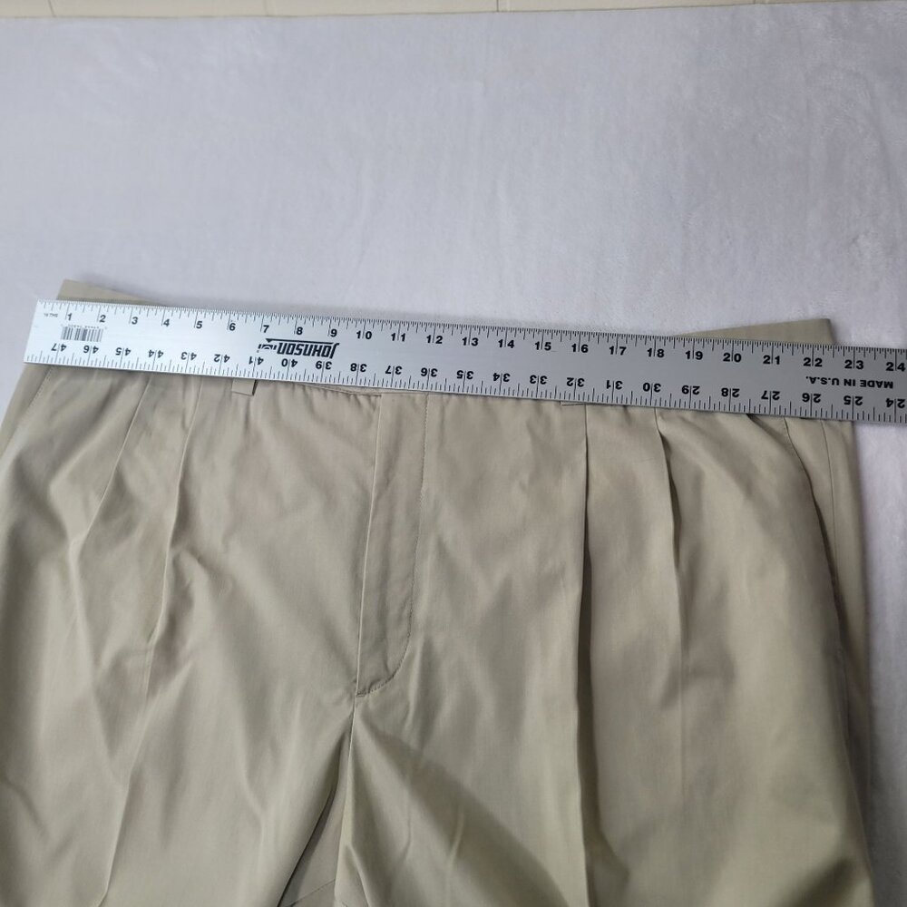 VTG Burberrys Leisure Men's Beige Pleated Chino Pants Talla 60 US Size 44x27 - Picture 6 of 11